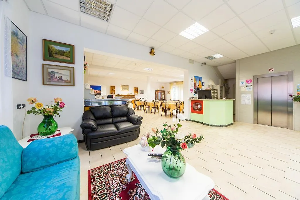 Hotel Majorca Cesenatico 2*,